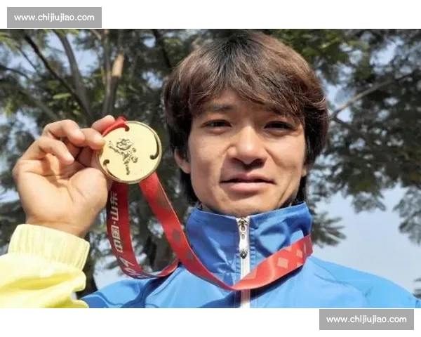 沪上雨战铸传奇：黄金宝与香港全运首金