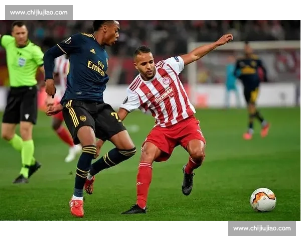 吉尔贝托盛赞枪手阵容:首发替补皆融于队 吉尔贝托盛赞枪手阵容:首发替补皆融于队